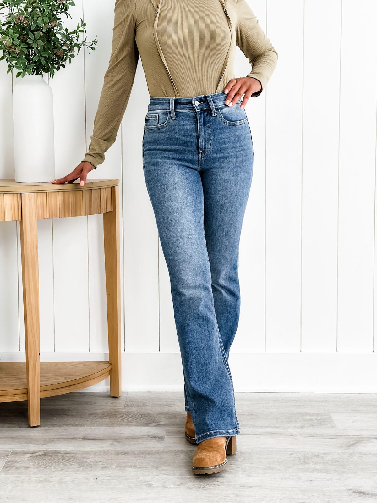 đHöstens specialerbjudandenđHoly Grail Tummy Control Bootcut Jeansđ
