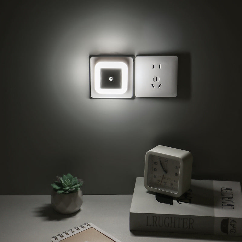 đ Rea 2026 â Ăver 88 000 sĂ„lda! đ LED-nattlampa med stickkontakt â sensor som aktiveras frĂ„n skymning till gryning och varmvitt sken đ