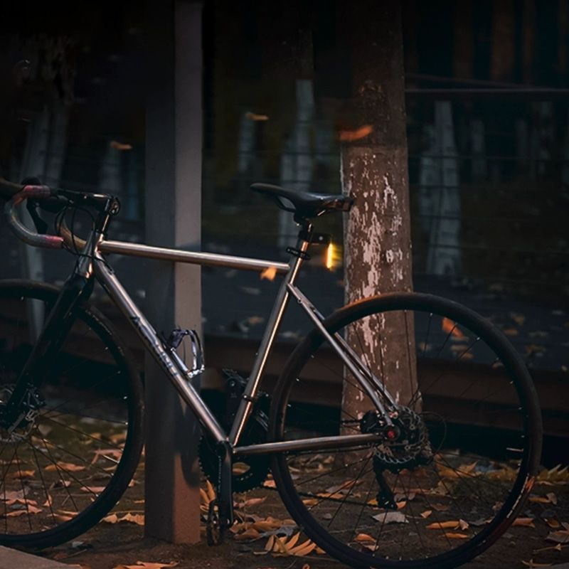 đ„Köp 1 och fĂ„ 1 gratisđ„LED-bakljus för cyklar