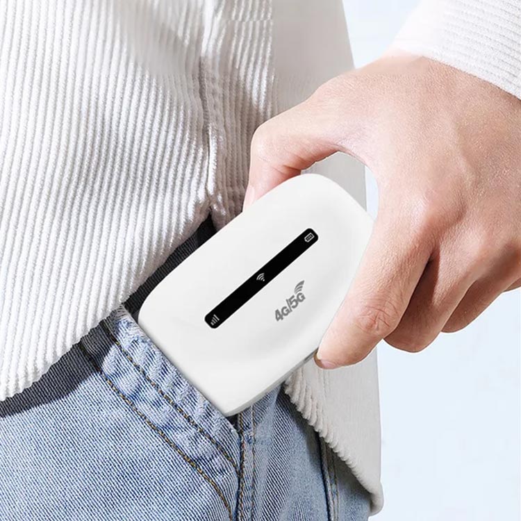 4G/5G Pocket Mobile WiFi Router (50 % RABATT)