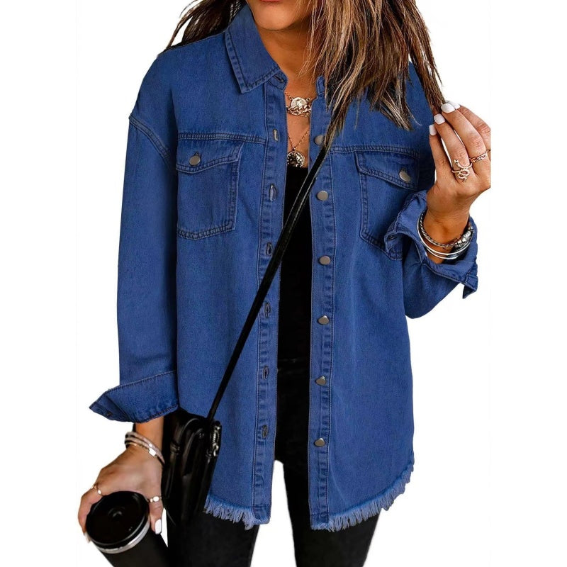 đ„Ripped denimjacka med rĂ„ kant för kvinnor
