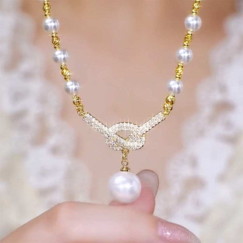 Elegant halsband med simulerad pärla för kvinnor