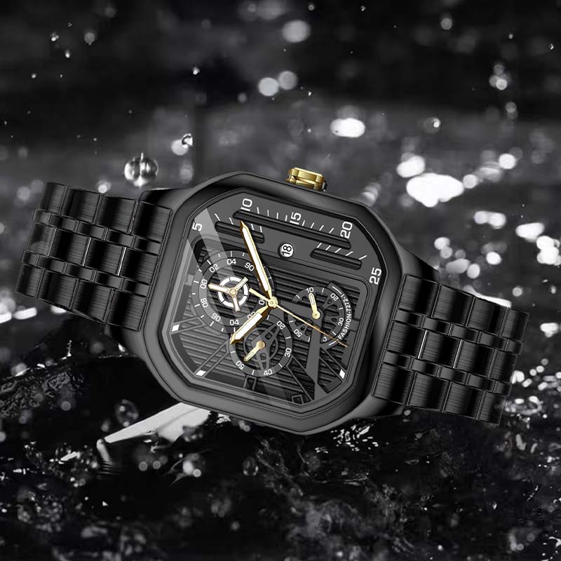 đ„đ„BegrĂ€nsad upplagađ„Square Quartz herrklocka