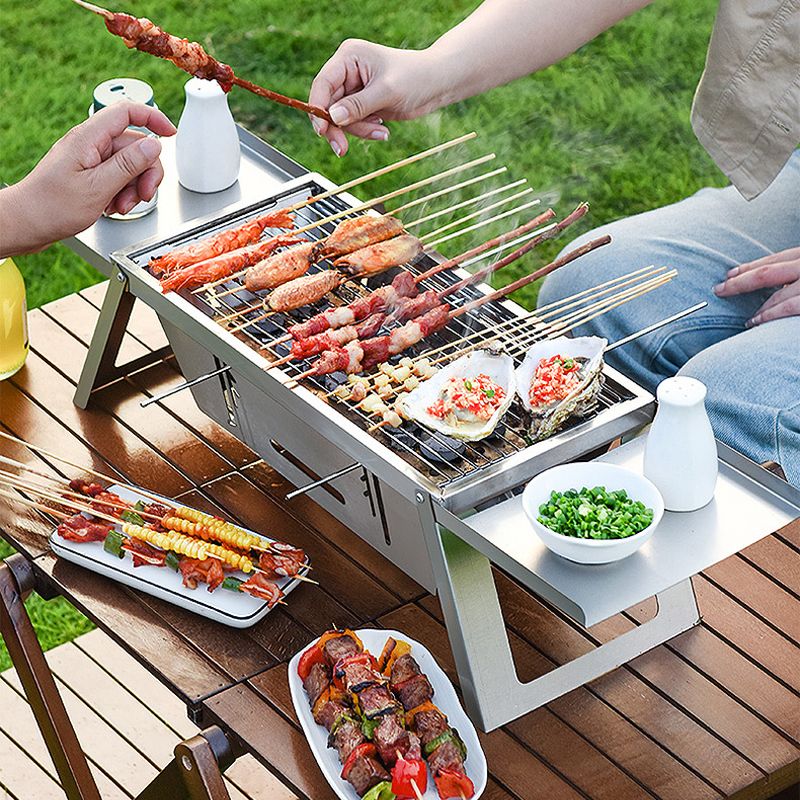 đ„Den hopfĂ€llbara utomhusgrillen i rostfritt stĂ„l