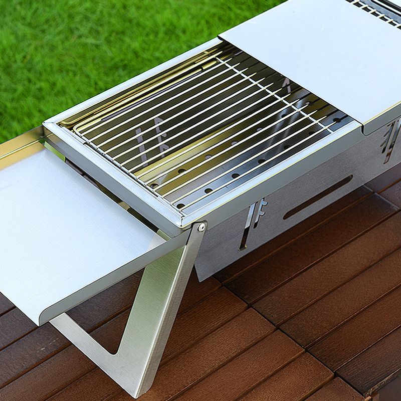 đ„Den hopfĂ€llbara utomhusgrillen i rostfritt stĂ„l