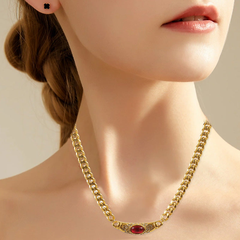 đ„Shiny Zircon Pendant Necklace in Stainless Steel