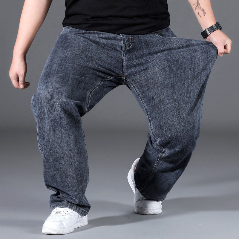 đ„Snygga, lösa jeans med hög stretch och raka ben