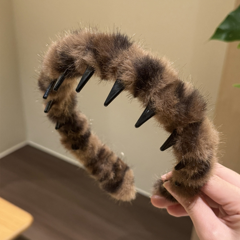 Leopard Print Hairband with Teeth