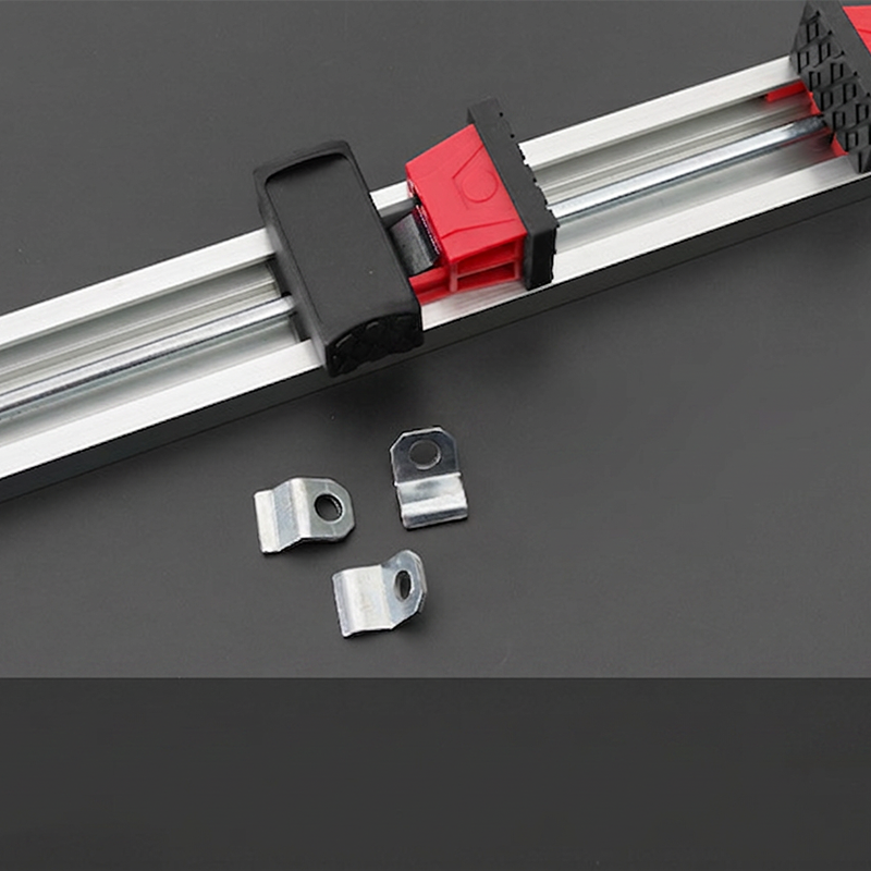 đ BLIXTREA: 50% RABATT! Rakskeneguide-klĂ€mma i aluminium â 120 kg klĂ€mkraft, 690 mm & kompatibel med cirkelsĂ„g/frĂ€s för exakta snitt âïžâš