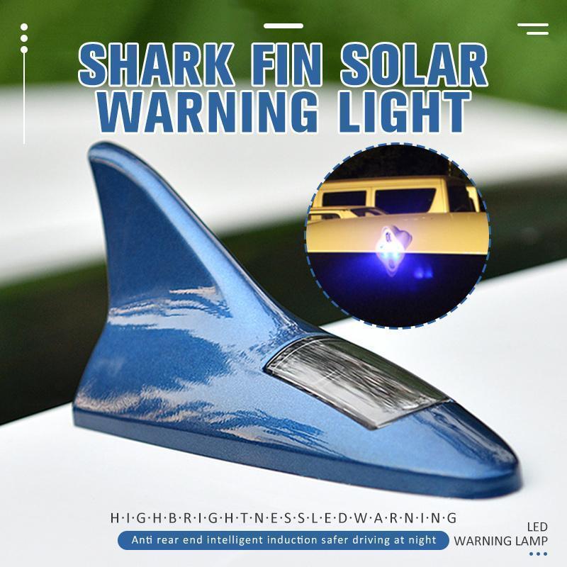 đ„HETT REA 50% RABATTđ„Soldriven bilantenn med hajfenor och LED-blixtljus