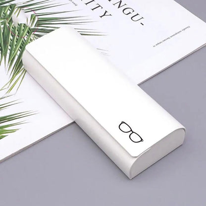 Produkt A✨Minimalistisk glasögonfodral i hårt läder