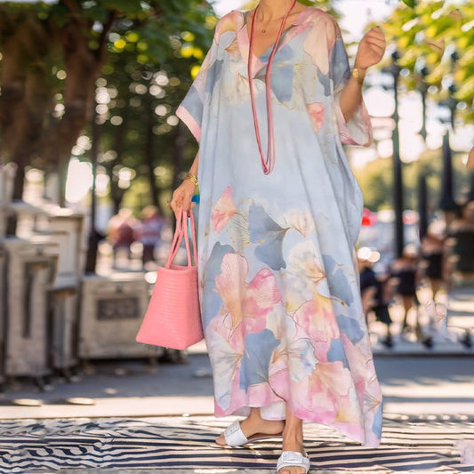👗 60% RABATT! 🌸 Lätt Långklänning med Halv Ärm i Blommigt Tryck – Flytande Siluett, Avslappnad Passform & Sommarstil ☀️