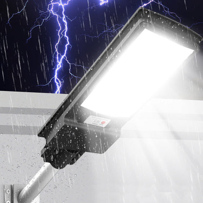 Rörelsesensor solcellslampa med fjärrkontroll