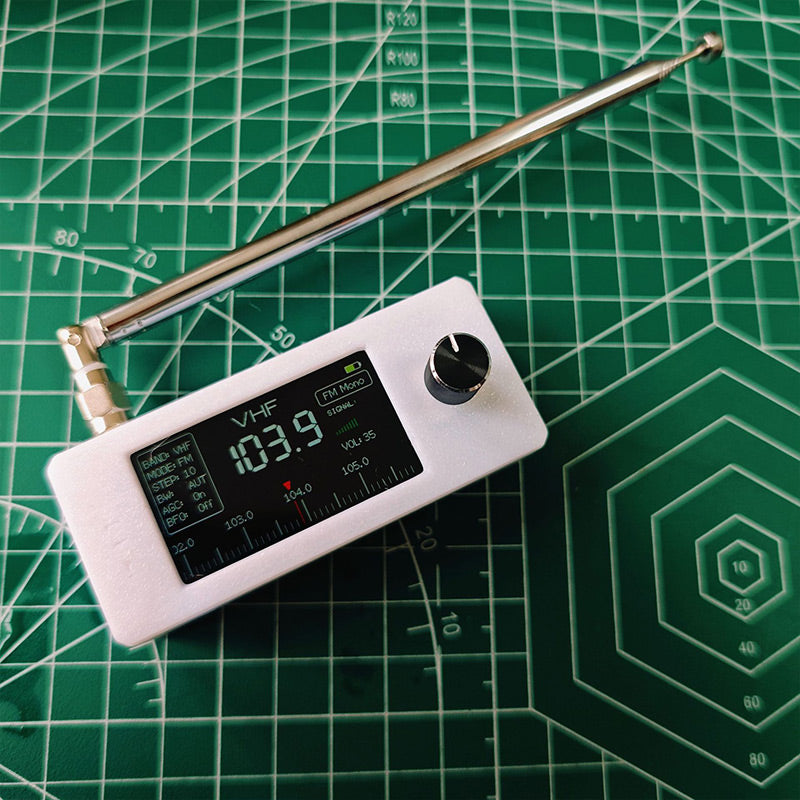 Mini uppladdningsbar bärbar AM FM transistorradio