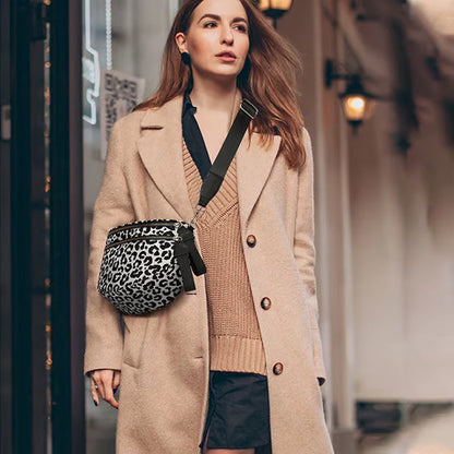 ⏳Begränsad tid 50% rabatt💥Fashionabla mångsidiga stora kapaciteter Crossbody Shell Bag