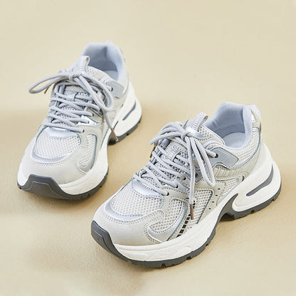 👟 50 % RABATT UNDER BEGRÄNSAD TID! ✨ Casual sneakers med tjock sula – lätta, i ventilerande mesh, i retrostil 🍂