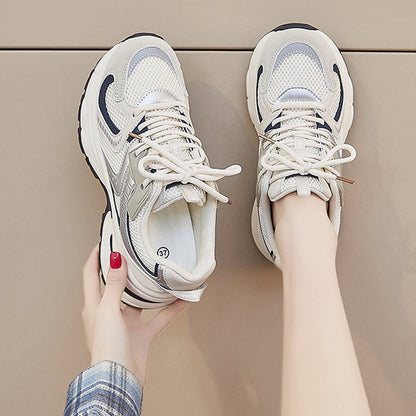 👟 50 % RABATT UNDER BEGRÄNSAD TID! ✨ Casual sneakers med tjock sula – lätta, i ventilerande mesh, i retrostil 🍂