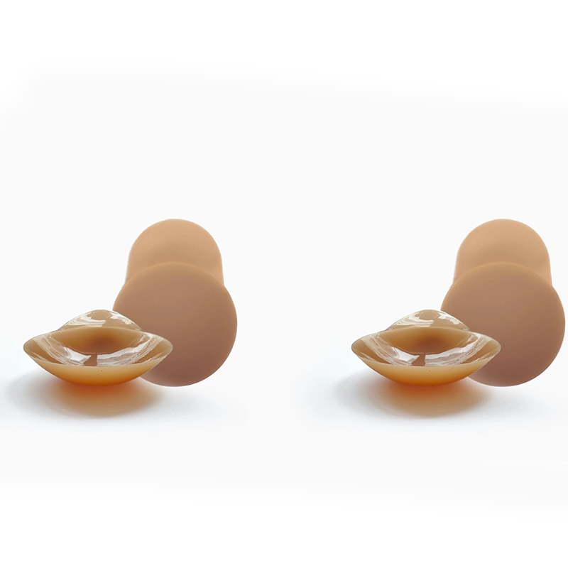 👙Köp 1 få 1 gratis✨Sömlösa självhäftande bröstvårtsskydd för kvinno
