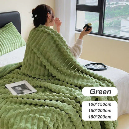 🍂 50 % RABATT NU! 🛏️ Tjock kaninplush & mjölkvelourtäcke – ultramjuk, värmeisolering & mångsidig – perfekt för kalla kvällar 🛋️