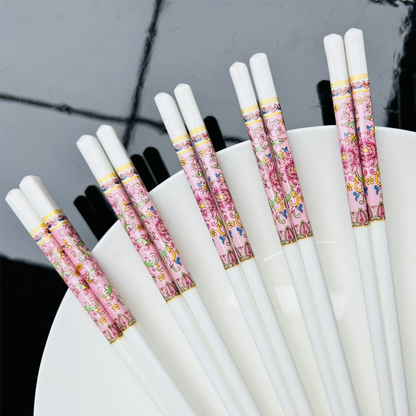 🌿🌿Set med ätpinnar i högkvalitativ keramik