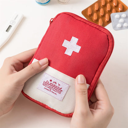 💥Rea 49% rabatt🔥Bärbart medicinkit för resefickor