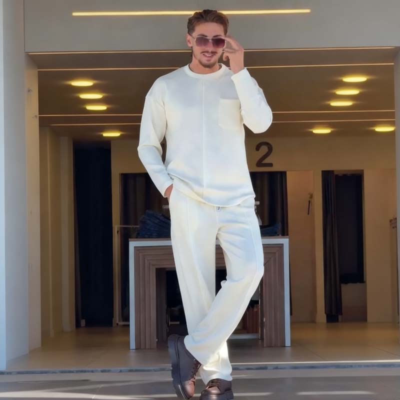 Herrkläder, tvådelat set i bomull med lätt stretch