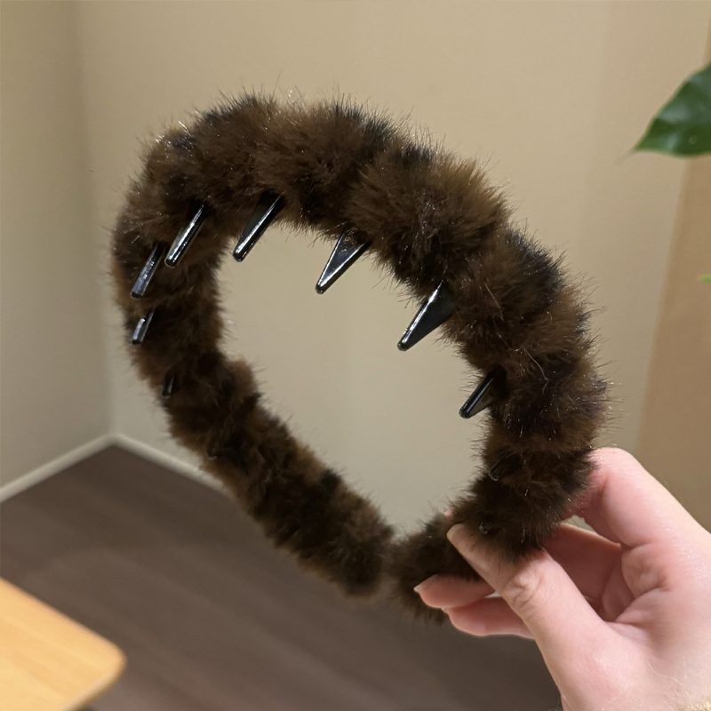 Leopard Print Hairband with Teeth