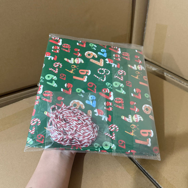 🔥Roligt julmönstrat presentpapper