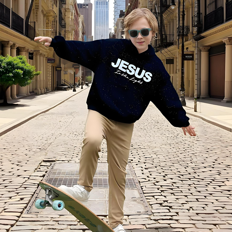 Trendig hoodie med glittrande paljetter och “JESUS is the Light“