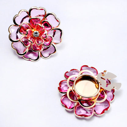 Elegant manschettknapp och brosch med strass och blommönster