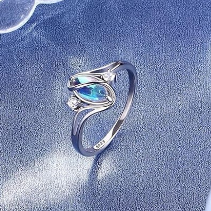 ✨💍60 % RABATT🔥 Geometrisk oval månstensring med zirkoniadetaljer – Mystisk, glittrande och tidlöst elegant! 🌙✨