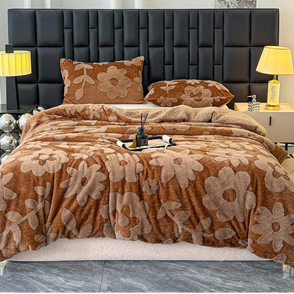 Dubbel­lagrad plyschfilt i jacquard