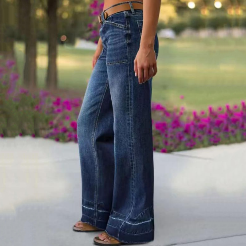 🎁Nya Tillskott 2026 – 50% Rabatt💥Retro Flare Jeans för Kvinnor med Fickor