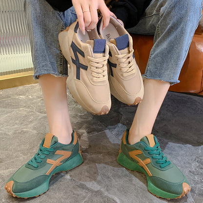 🔥Trendiga sneakers med tjock sula för kvinnor