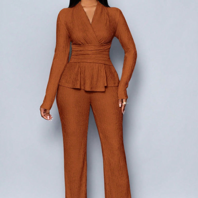 2-delat set med peplum-top och byxor för kvinnor