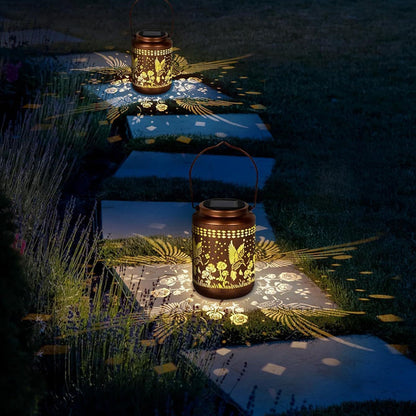 Solar kolibri lantern för trädgårdsinredning