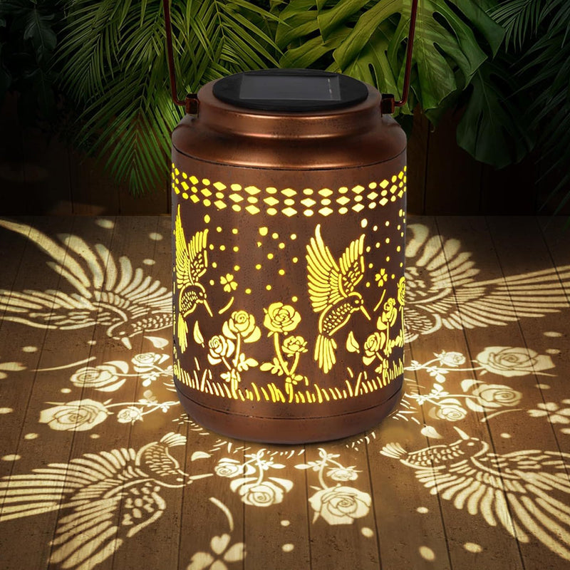 Solar kolibri lantern för trädgårdsinredning