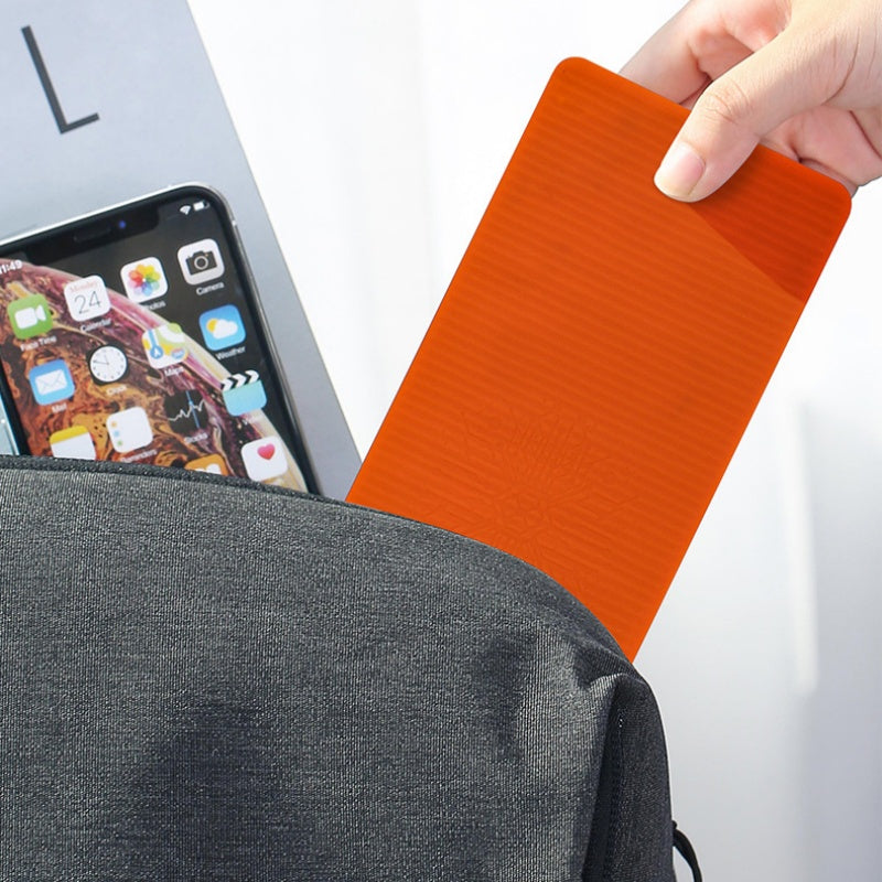 📱 50 % RABATT NU! 🔄 Flexibelt stativ med justerbar aluminiumkärna – halkfri, bärbar & kompatibel med flera enheter – perfekt för mobil, surfplatta och laptop 💻