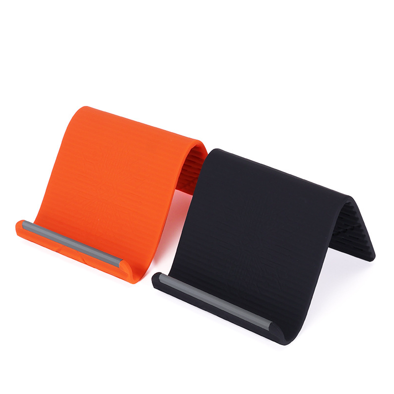 📱 50 % RABATT NU! 🔄 Flexibelt stativ med justerbar aluminiumkärna – halkfri, bärbar & kompatibel med flera enheter – perfekt för mobil, surfplatta och laptop 💻
