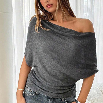 👚 50% RABATT ✨ | Asymmetrisk Topp – Bar Axel & Fladdermusärmar