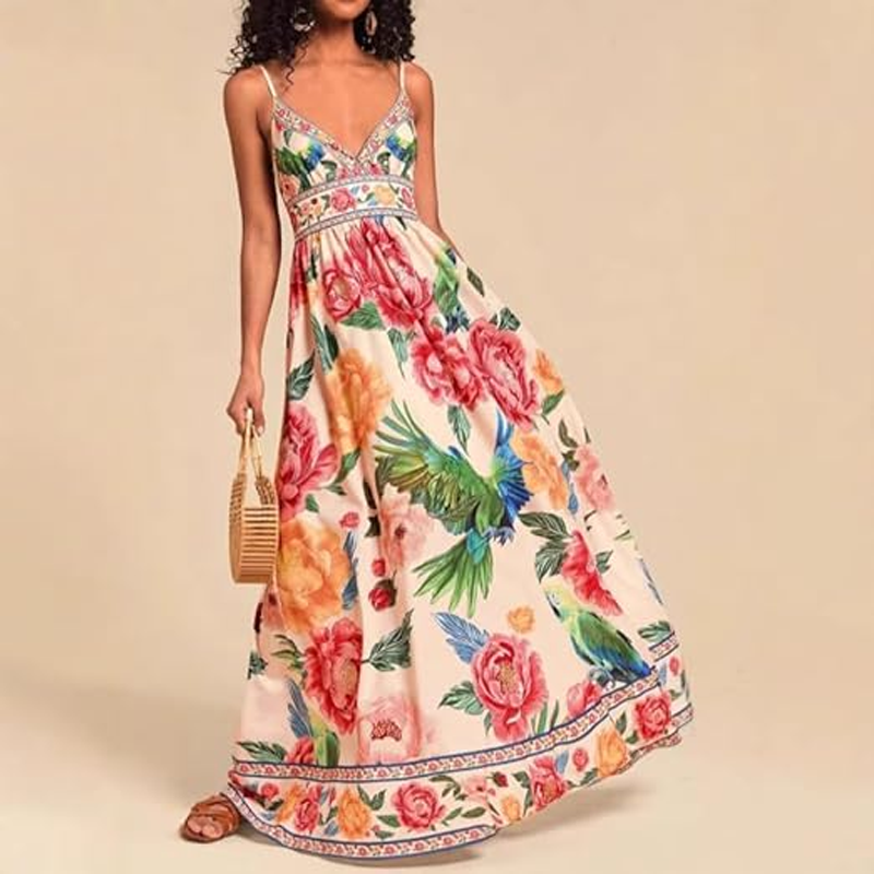 Sommarmaxi med V-ringning & tunna axelband – tropiskt mönster 🌺👗