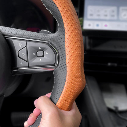 🚗 60% RABATT! 🧤 Andningsbar Halkfri Ultratunn Rattmuff – Bekväm, Greppförbättrande & Perfekt För Alla Väderförhållanden 🌧️