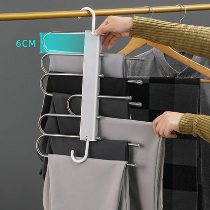Utrymsbesparande flera byxhängare