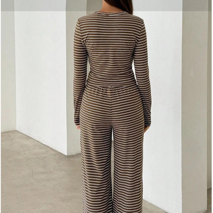 👚 60% RABATT! 💃 Damset med Randig Crop Top & Vida Byxor – Trendig Design, Bekväm Passform & Perfekt För En Stilren Sommarlook ☀️