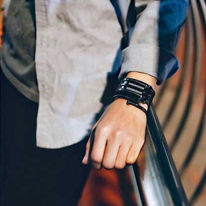 Snygg tvåfärgad klocka⌚️ LED-armband i rostfritt stål, trendig sportklocka med blå bakgrundsbelysning🏃, vakuumbelagd🛡️.