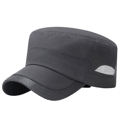 Utomhuskeps med nätpaneler och platt topp