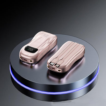 Powerbank med sportbilsdesign och två kablar