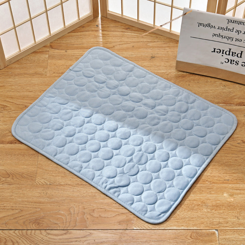 🐾 50% RABATT NU! ❄️ Premium Kylmatta för Husdjur – Självkylande, Andningsbar & Vattentät Design 🐶