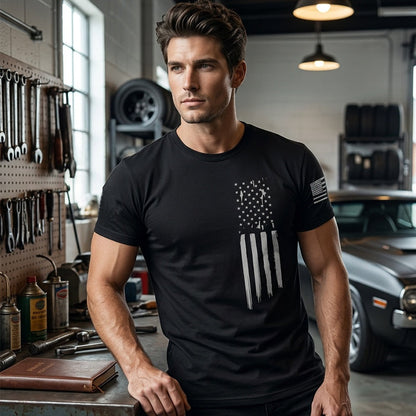 📢📢50 % RABATT !! ⏰T-shirt för män med slitna detaljer och amerikansk flagga