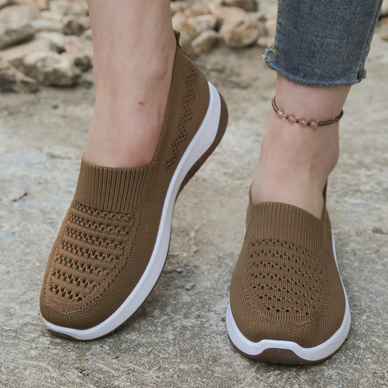 👟 50% RABATT NU! 🍃 Dam Andningsbara Mesh Slip-Ons – Halksäker Massage Sula & Ultralätt – Stötdämpande & Flexibel 💨
